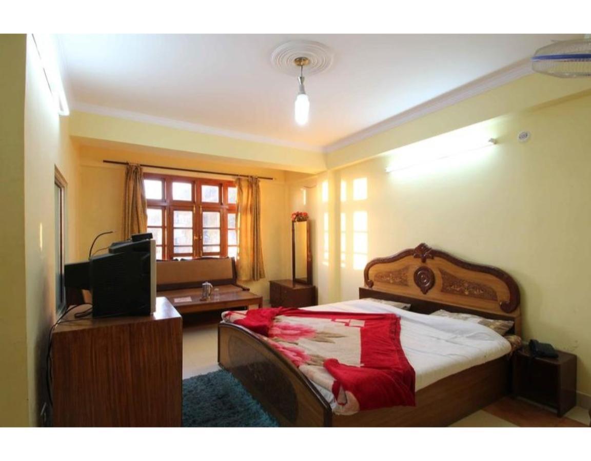 Hotel Rock Stone Mussoorie Eksteriør bilde